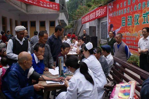 重庆 护士_重庆医科大学附属二院护士_重庆护士门下载地址