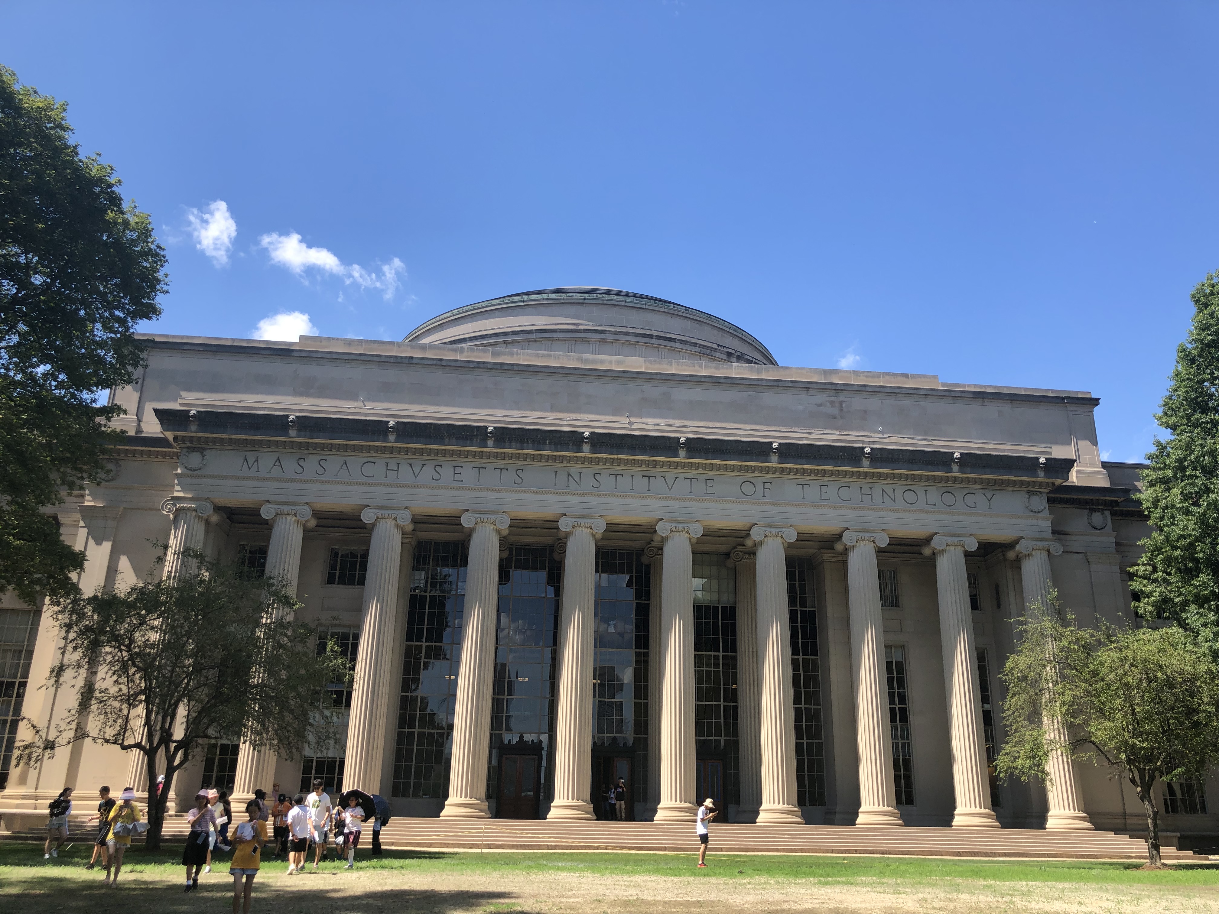 麻省理工大学在哪_美国麻省大学医学院如何_麻省大学