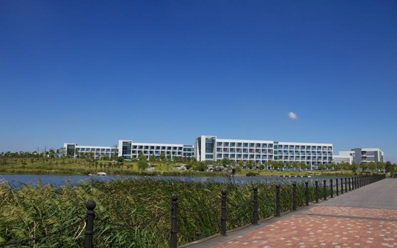 二本大学排名上海_上海二本大学排行榜_上海二本排名前十的院校