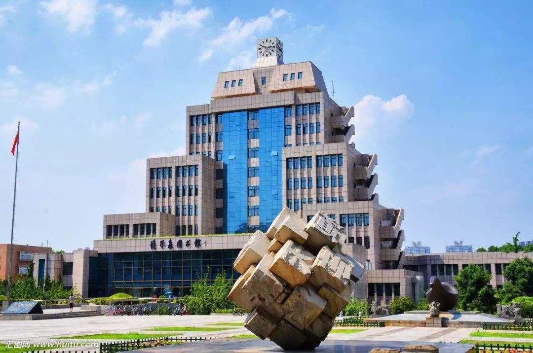 陕西师范大学实力如何？是985还是211？宿舍条件怎样？包分配吗？