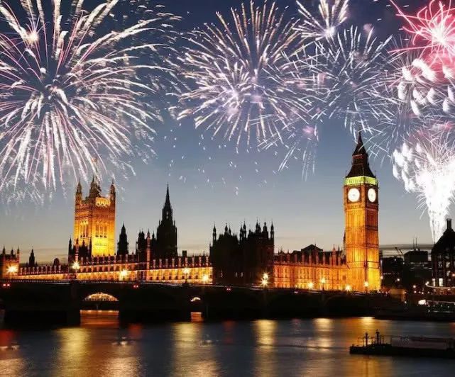 大本钟皇家蓝表盘翻新_英国大本钟时隔5年再敲响_大本钟修缮工程