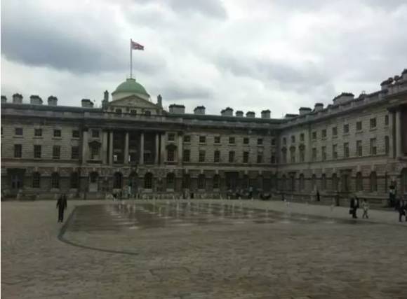 为什么我要来英国_英国留学普通家庭_英国留学一年后悔死了