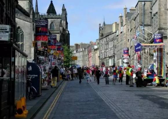 为什么我要来英国_英国留学一年后悔死了_英国留学普通家庭