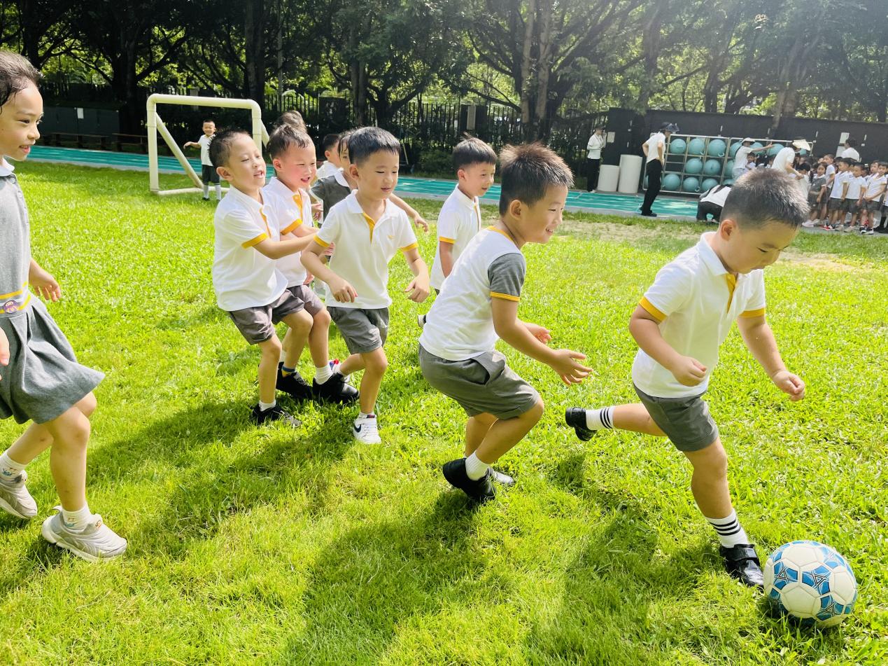 深圳幼儿园开学活动_深圳中小学开学典礼_小班开学寄语