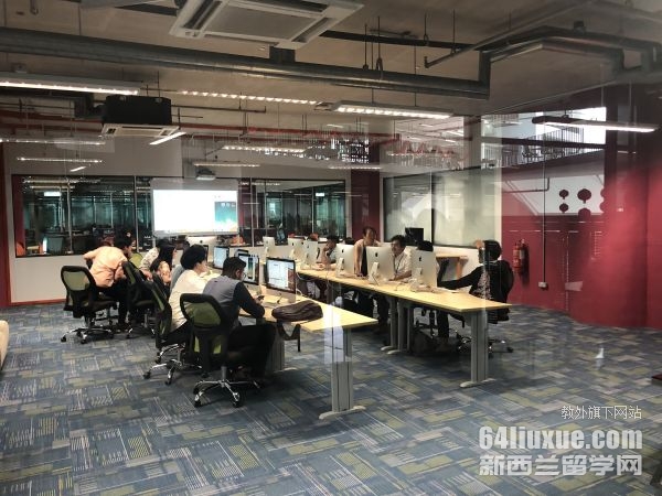 亚太科技大学费用多少