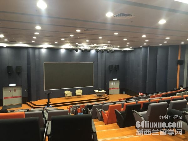 亚太科技大学费用多少