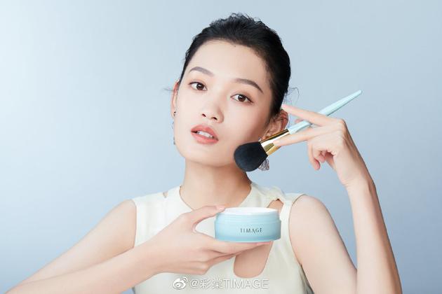 彩妆造型设计_化妆师自创彩妆品牌_美妆博主品牌优势