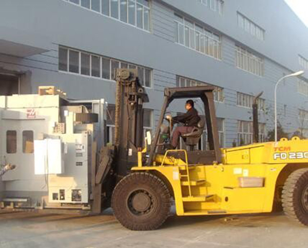 叉车培训班_叉车功能用途_叉车操作培训条件