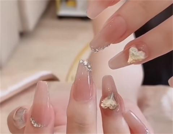 美甲美睫培训_如画美甲美睫加盟优势_如画美甲美睫总部地址