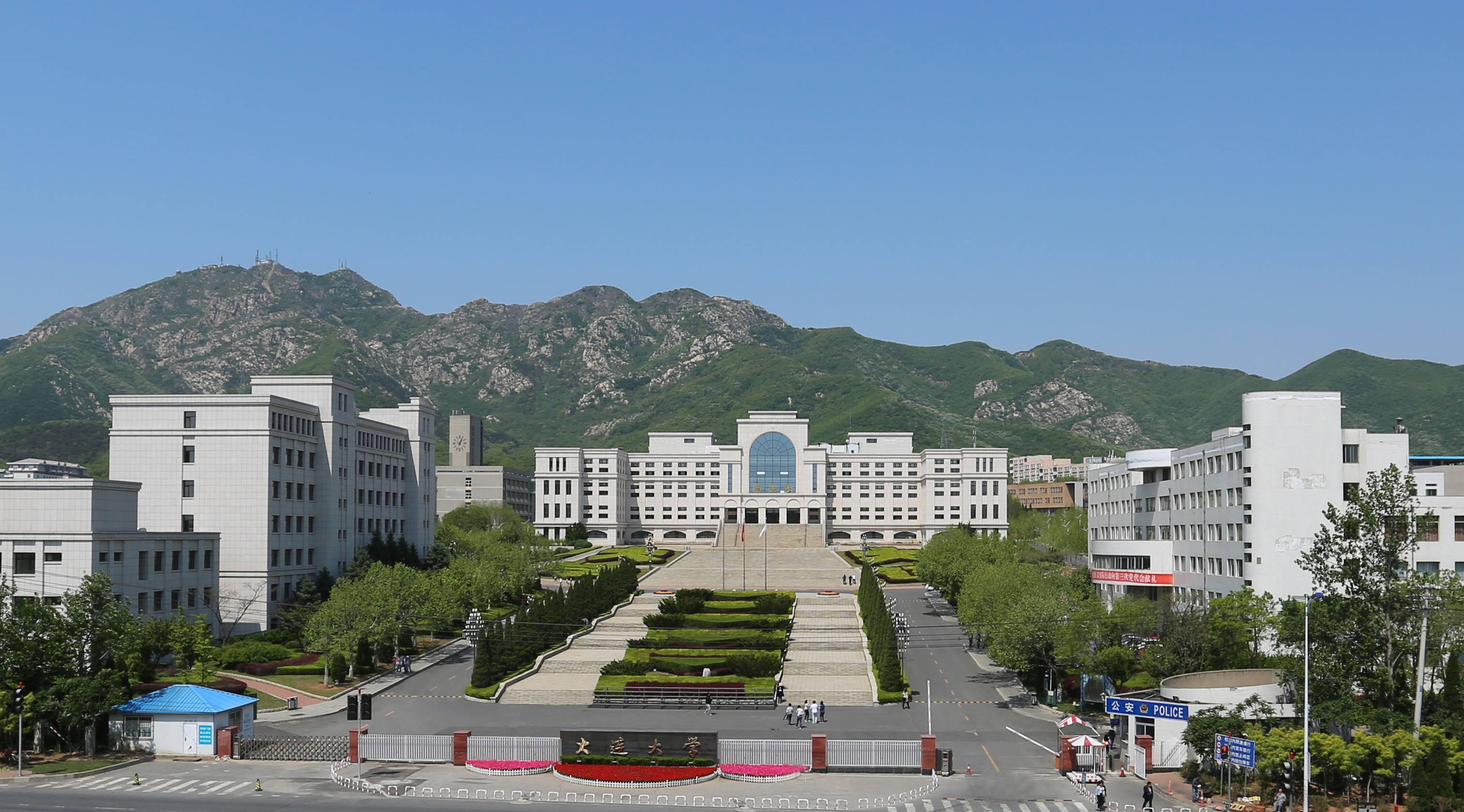 大连大学学科门类_大连大学是几本_大连大学报考指南