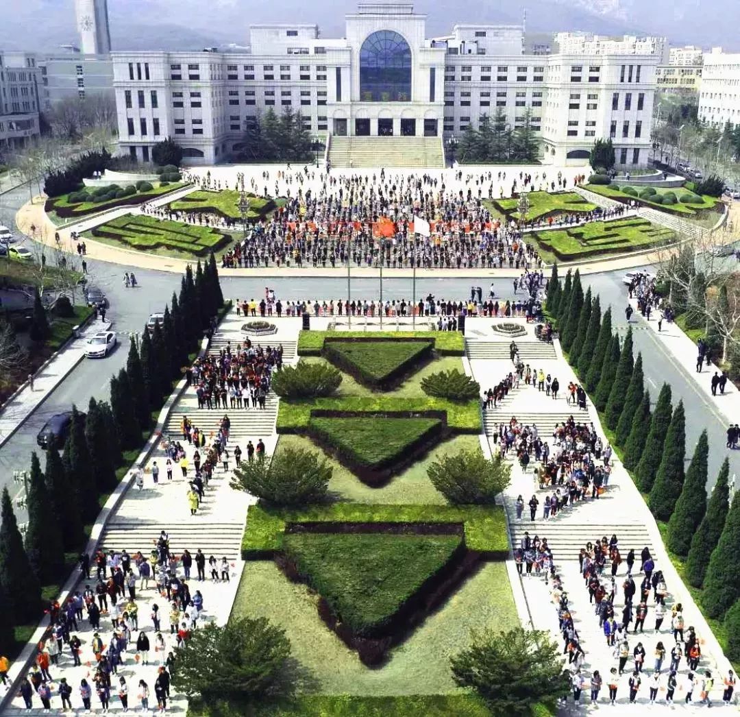 大连大学_大连大学是几本_大连大学特色专业