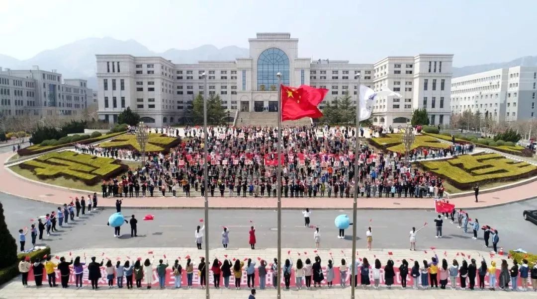 大连大学是几本_大连大学_大连大学特色专业