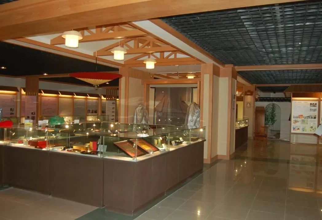 大连大学是几本_大连大学_大连大学特色专业